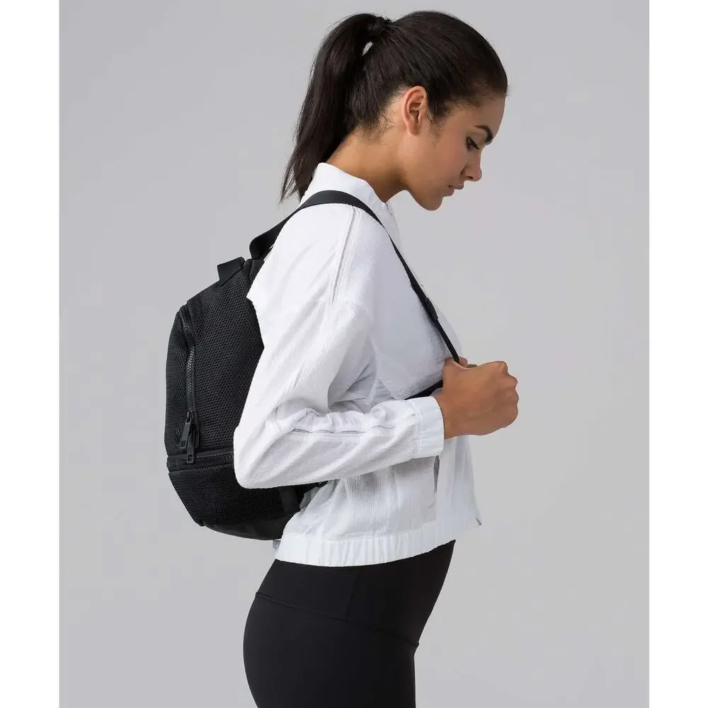Lululemon Go Lightly Backpack Mesh Mini 12L Black
